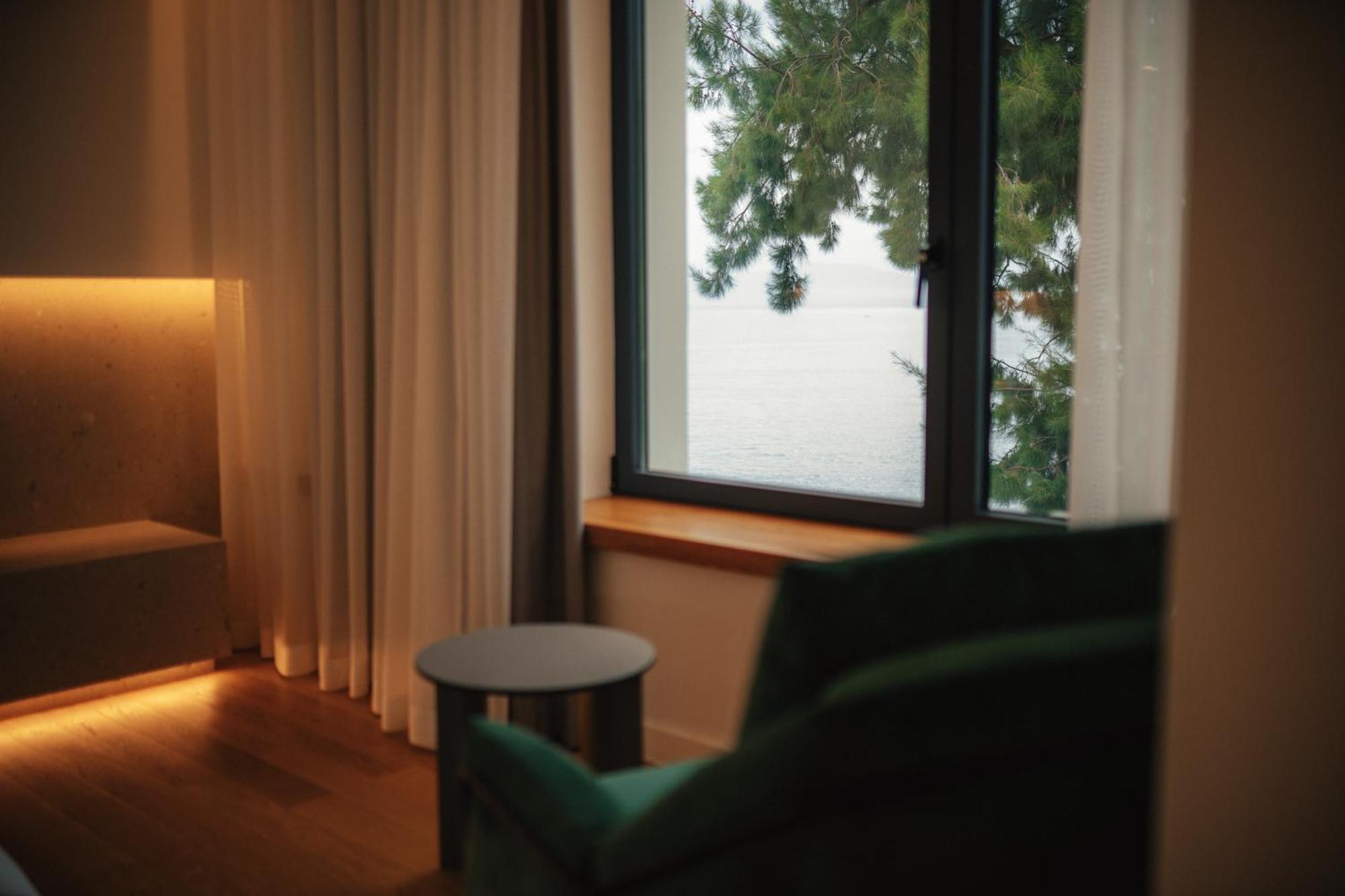 איגיו Amario Suites Hotel מראה חיצוני תמונה