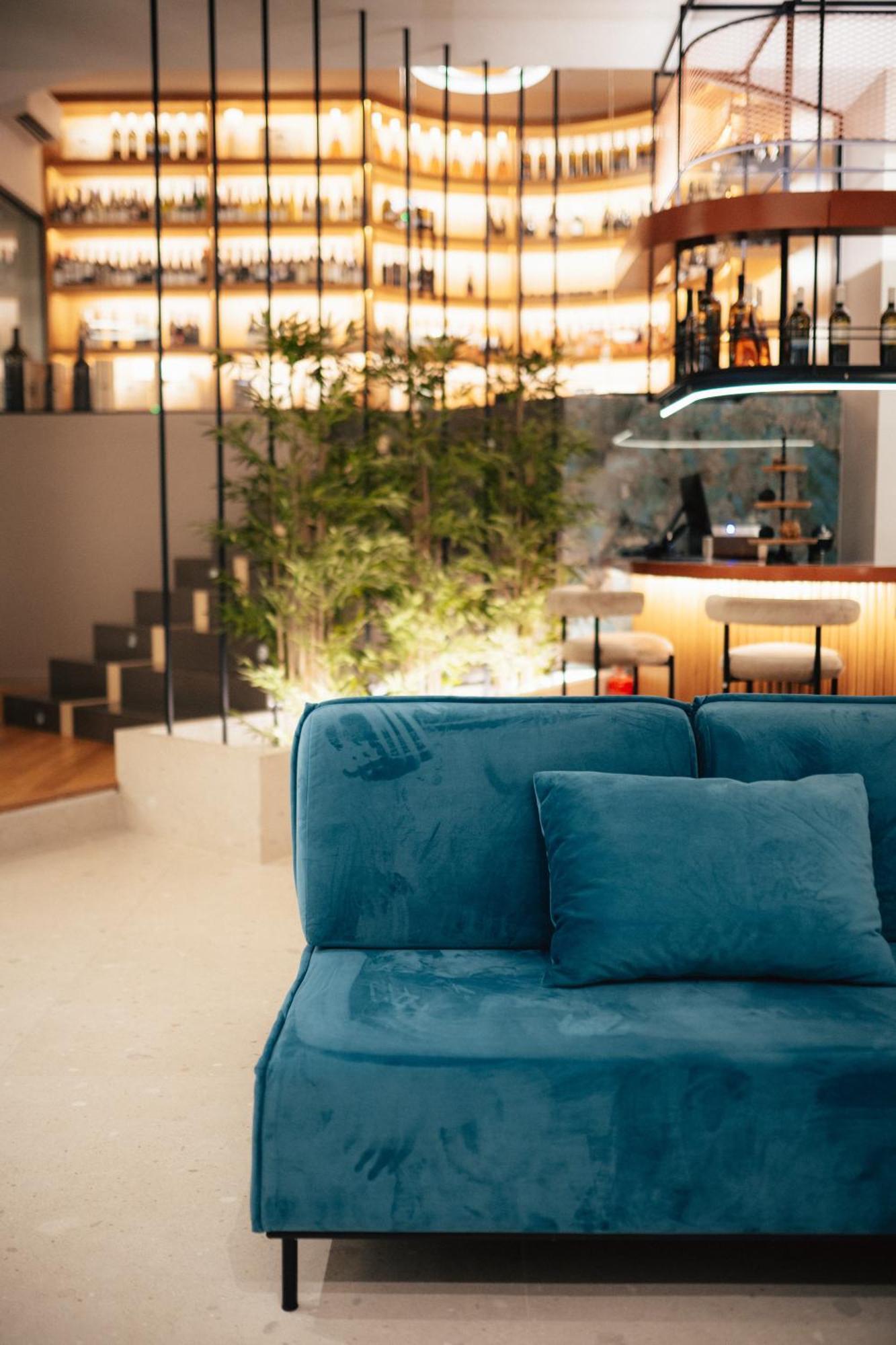איגיו Amario Suites Hotel מראה חיצוני תמונה